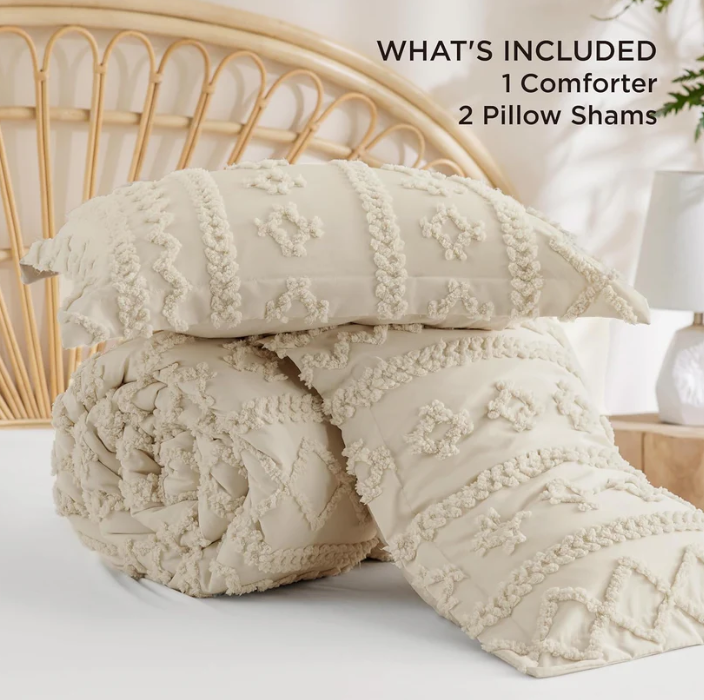 Senna Deluxe Embroidery Comforter Set