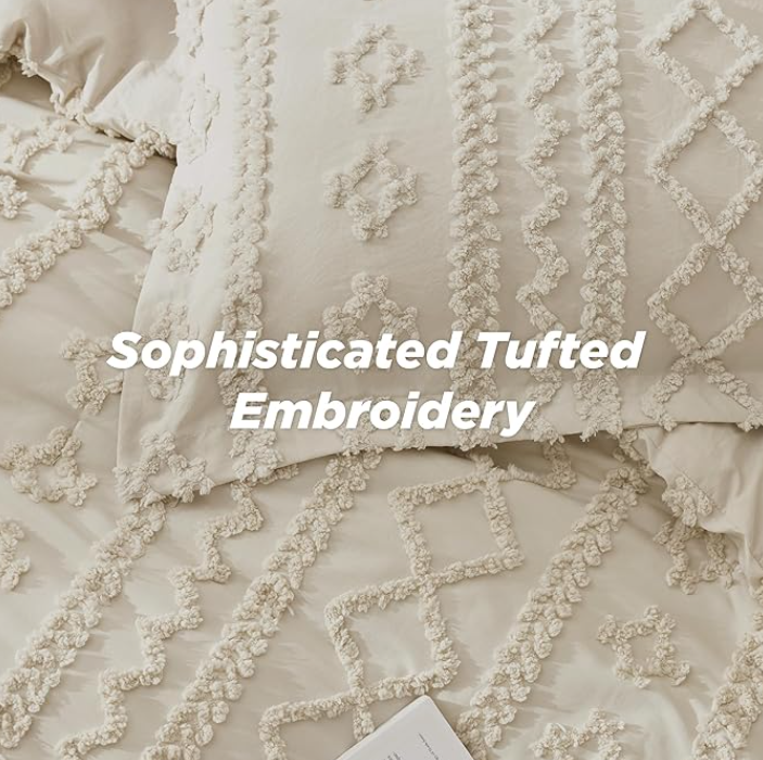 Senna Deluxe Embroidery Comforter Set